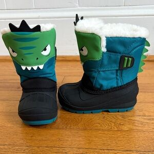 Cat & Jack Green and Black Dinosaur Toddler Snow Boots